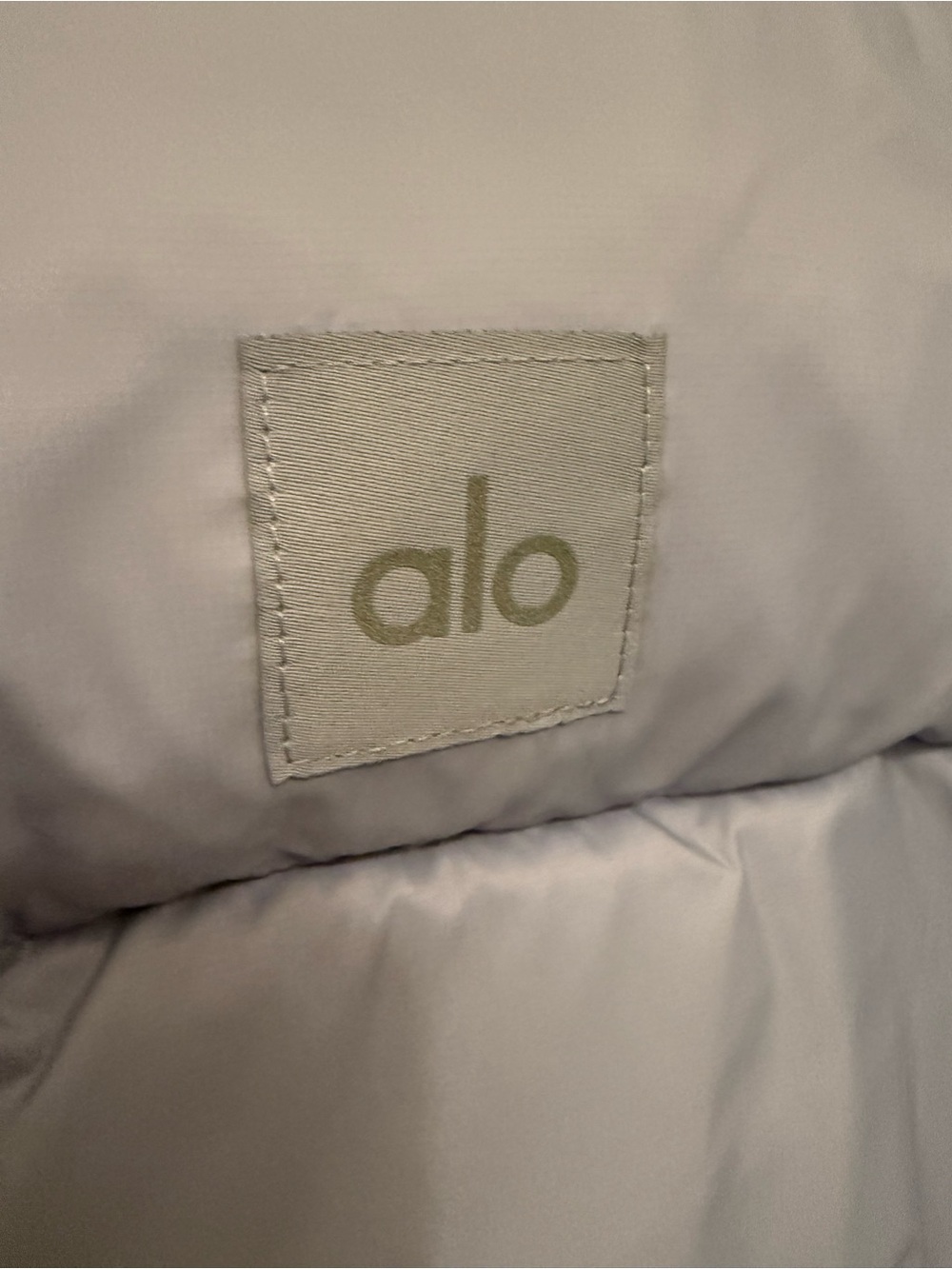 ALO Yoga Winter Frost Gold Rush Puffer Jacket - Picture 5 of 5